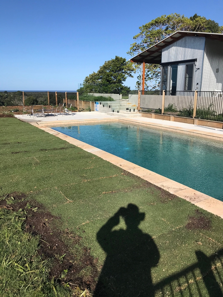 Poolside complete